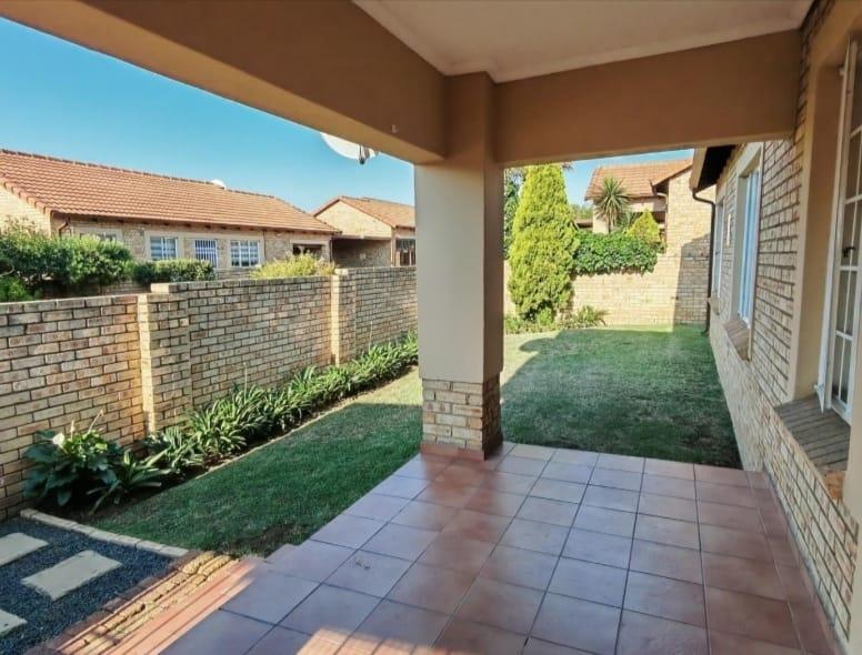 3 Bedroom Property for Sale in Sasolburg Ext 11 Free State